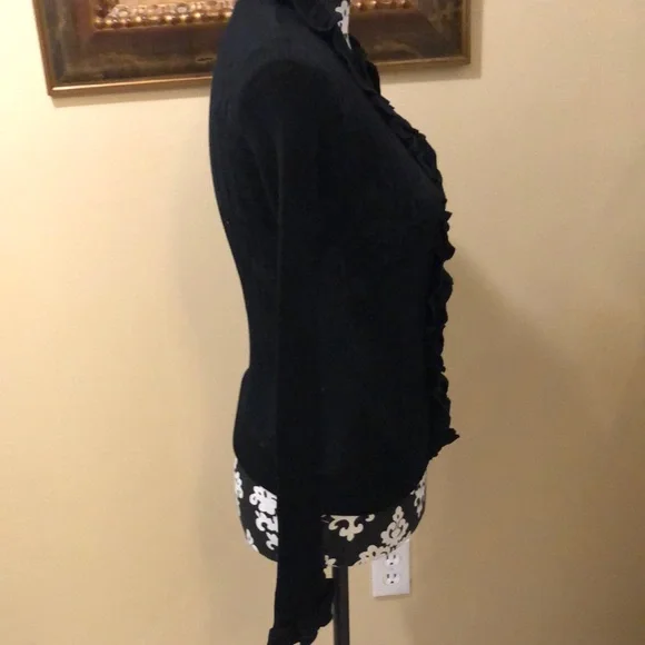 Anne Fontaine Veronica ribbed cotton semi-sheer button ruffle trim cardigan - Picture 5 of 14